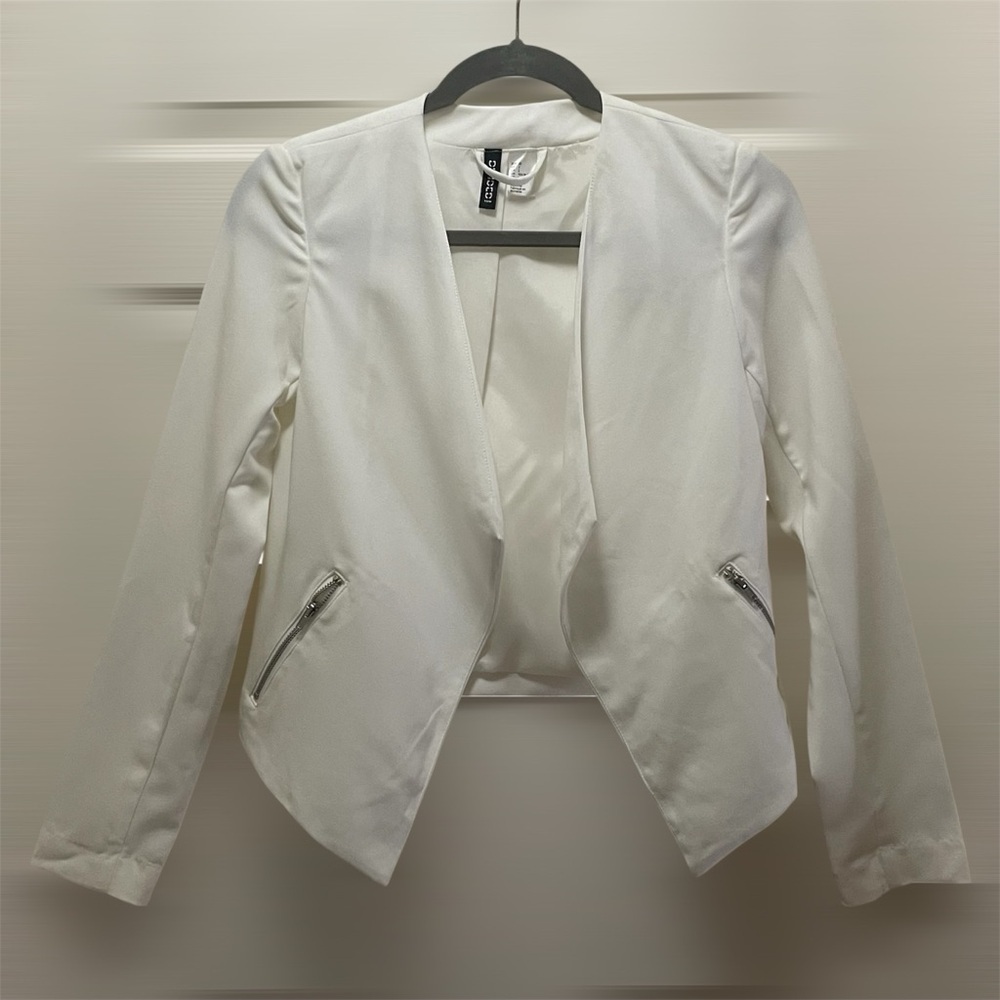 H&M White Blazer with Zipper Accents